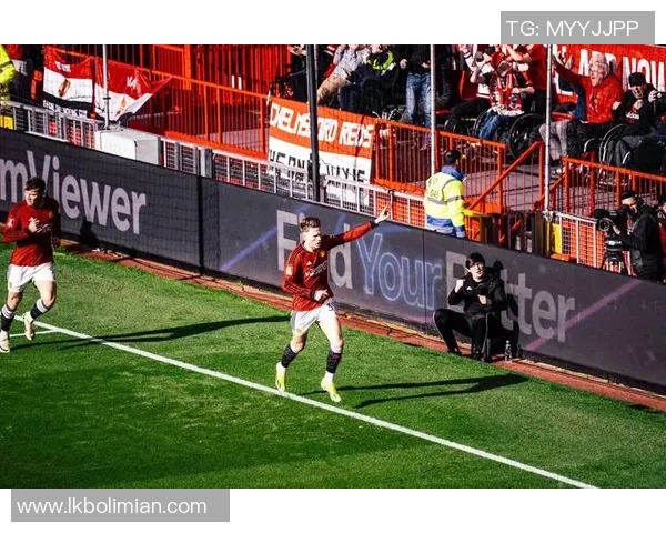 利物浦狂胜曼联五球点球争议瞬间引爆世界杯赛场