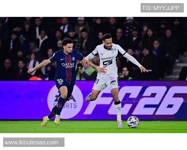 德甲激战巴黎圣日耳曼与里昂互交白卷红牌事件引发全场热议