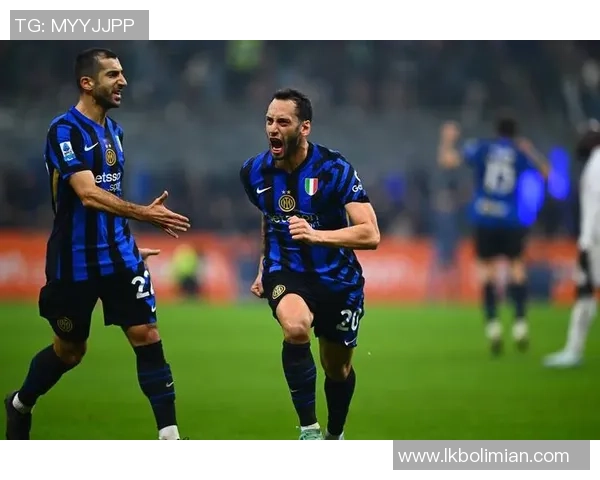 中超热战那不勒斯大胜国米乌龙球引发全场狂欢与转会传闻 中超热战那不勒斯大胜国米乌龙球引发全场狂欢与转会传闻