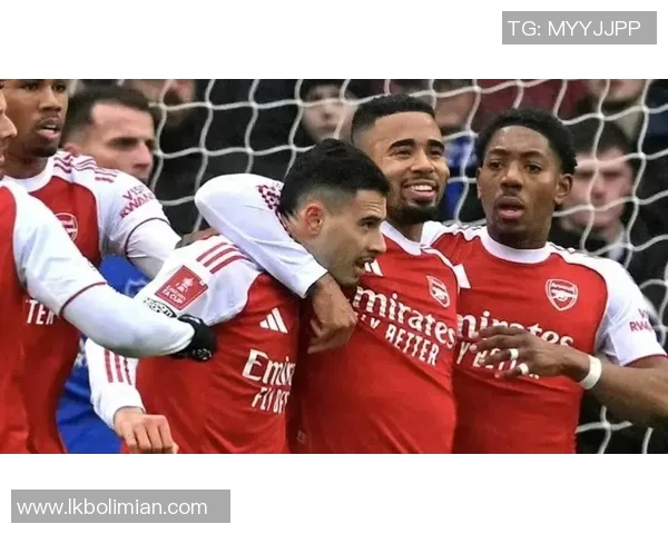 足总杯精彩对决切尔西与阿森纳战成平局帽子戏法引发全场热潮 足总杯精彩对决切尔西与阿森纳战成平局帽子戏法引发全场热潮